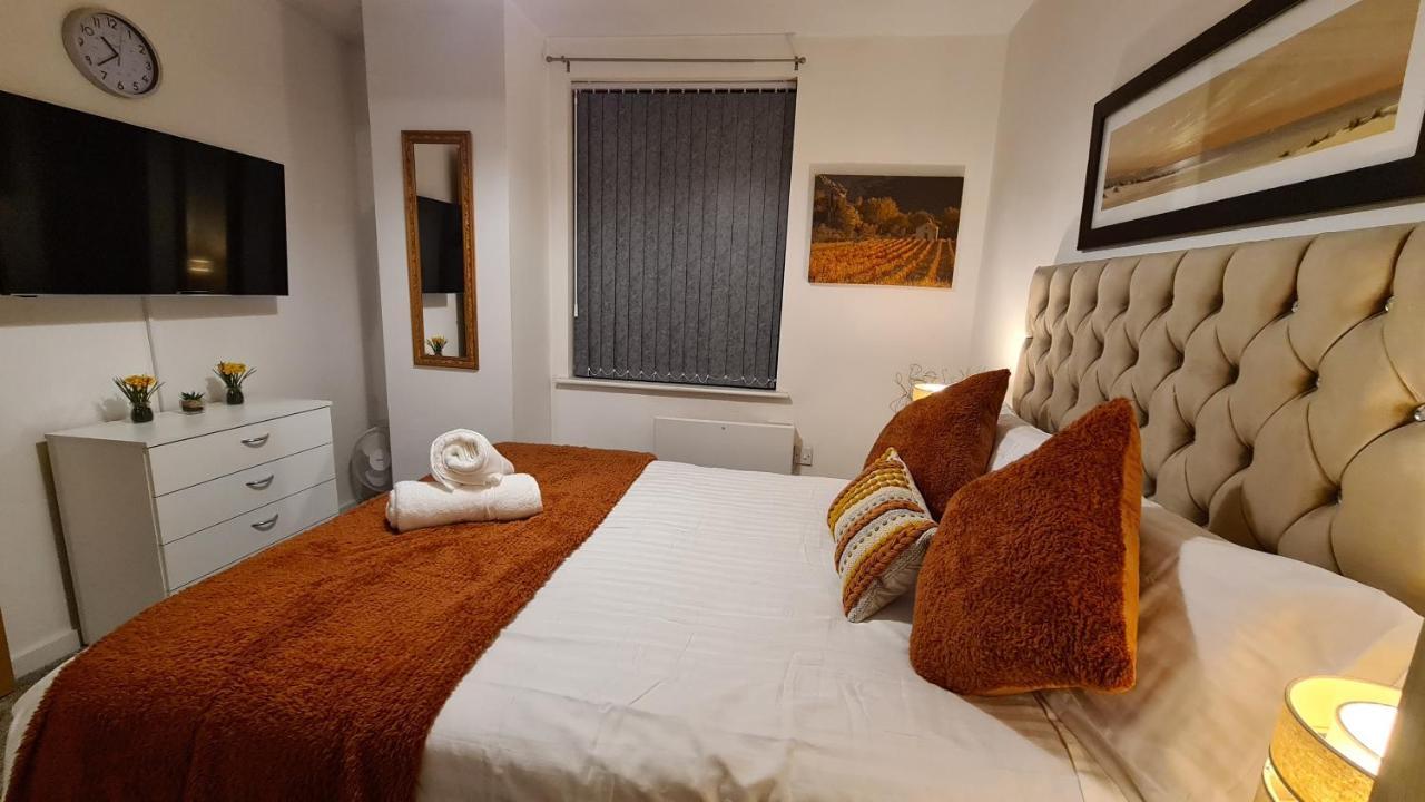 Luxury 2 Bed Apt With Free Wi-Fi & Parking Manchester Kültér fotó